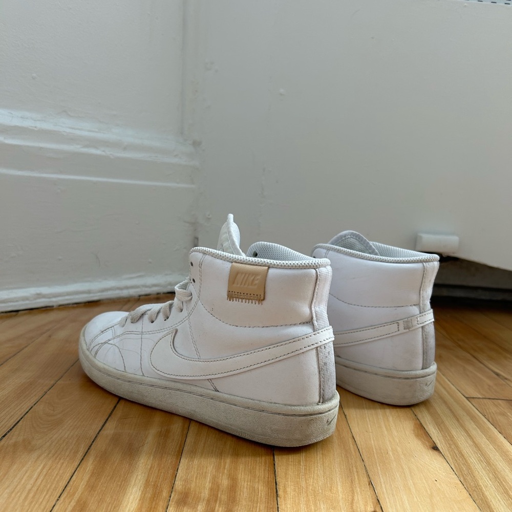 Nike Court Royale 2 Mid